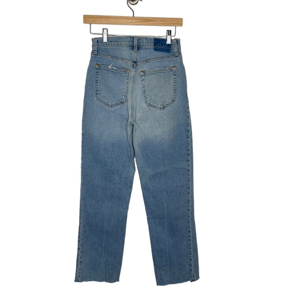 Abercrombie | Curve Love Ankle Straight Ultra High Rise Medium Raw Hem 2/26 - Picture 9 of 9